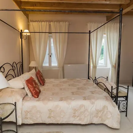 Feriehus Maison Harmonie Buzy